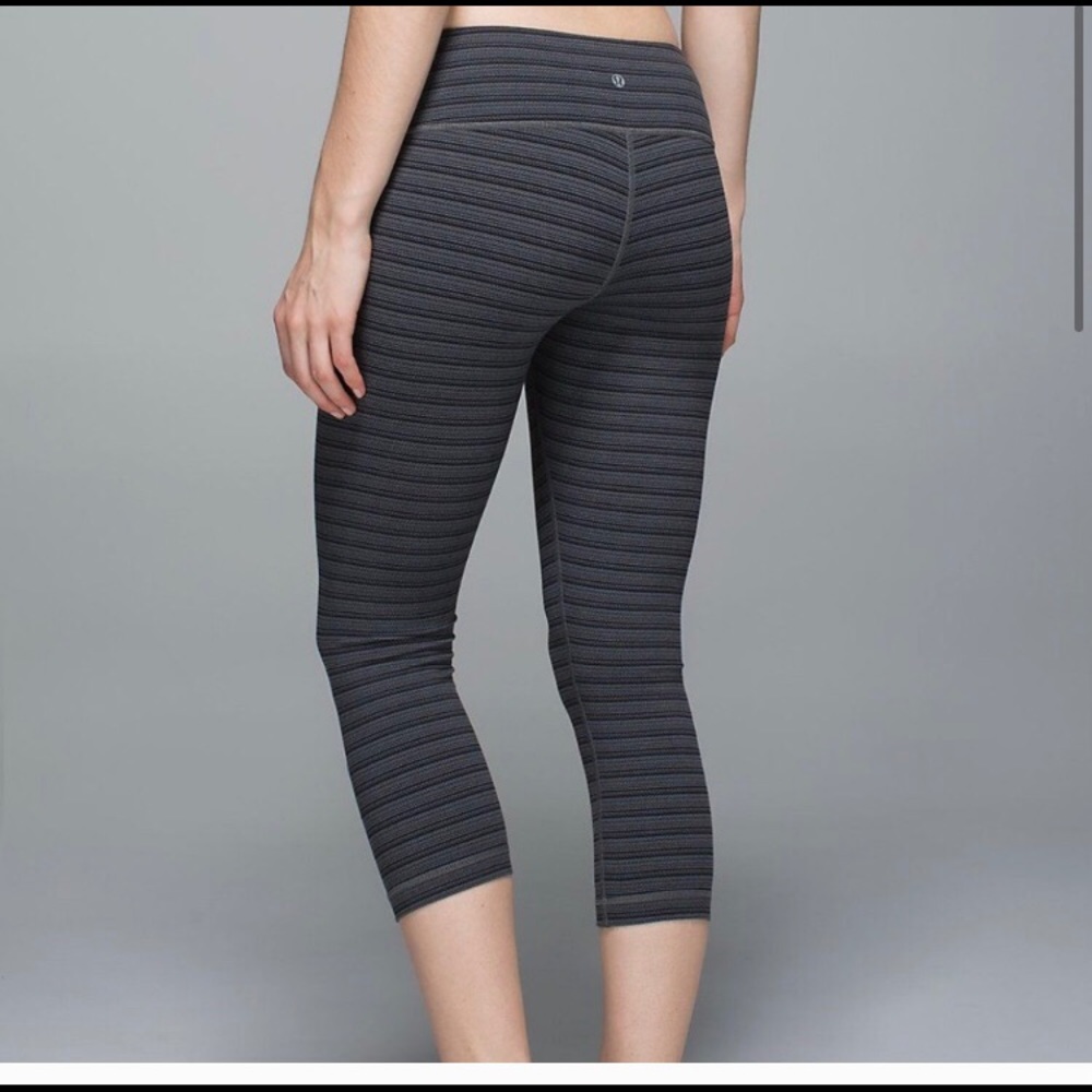 Lululemon Wunder Under Crop
